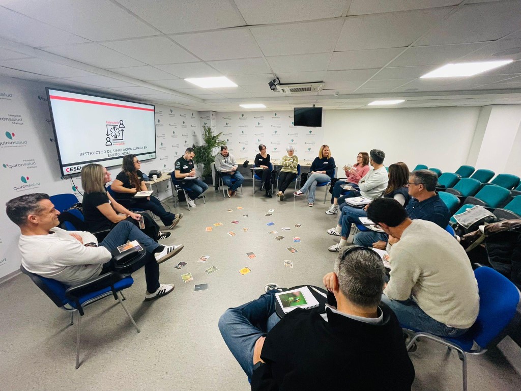 Participantes del curso de Formación de instructores en simulación clínica